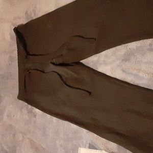 Adidas capri style leggings